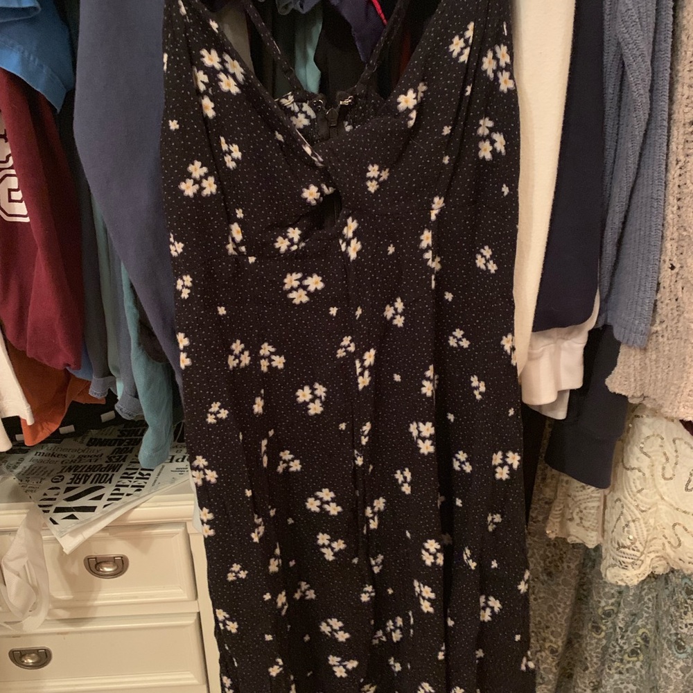 American Eagle flower dress